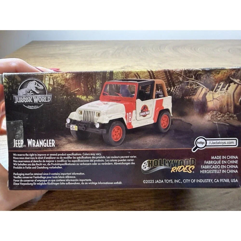 NEW JADA JURASSIC WORLD 1992 JEEP WRANGLER 1/32 DIECAST MODEL CAR WHITE